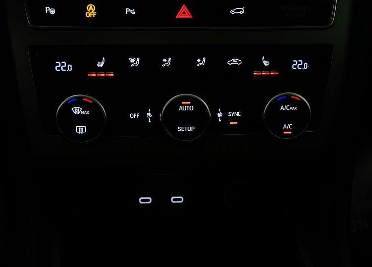 Zunanja slika - Seat Ateca - 2.0TDI-150KM-4X4-DSG-VIRTUAL-FULLED-KAMERA-ACC-18C - 18