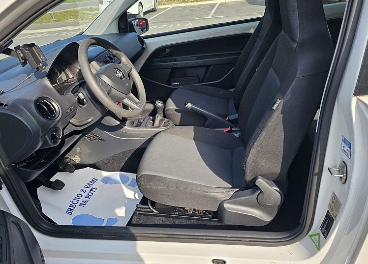 Zunanja slika - Škoda Citigo - 1.0 Ambition 60KM klima ABS ESP MP3 EL.PAKET - 8