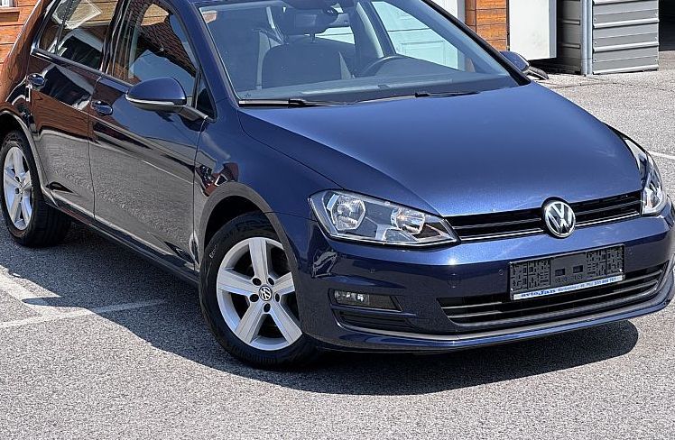 Zunanja slika - VW Golf - 1.2 TSI Comfortline °VELIKI SERVIS PRI 130.958 KM° - 2