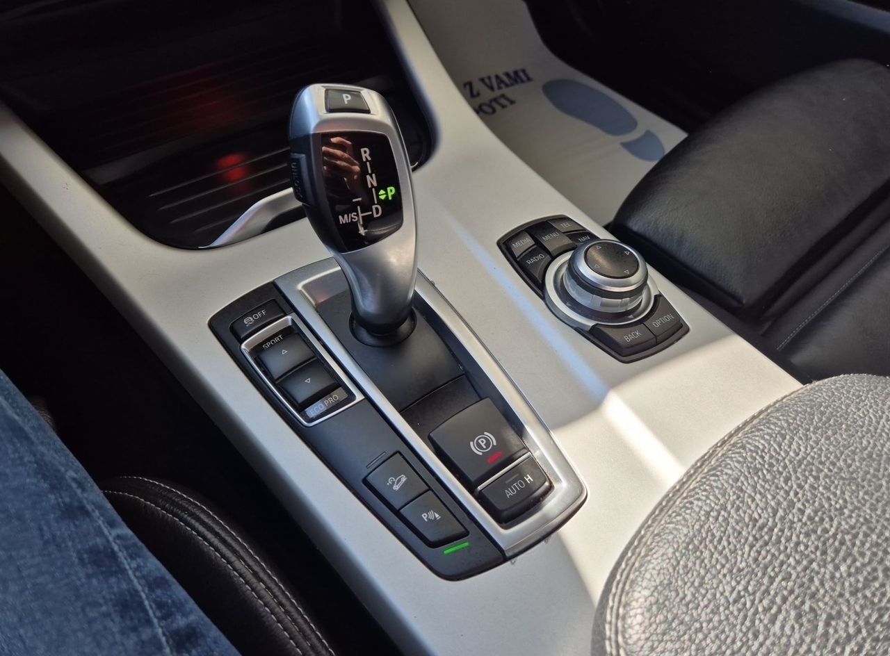 Zunanja slika - BMW X3 - serija :  xDrive 20d AUT-BIXENON-PDC-KAMERA-NAVI-ODLIČEN - 18