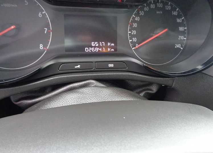 Zunanja slika - Opel Crossland - 1.2 83KM - samo 26.841 prevoženih kilometrov - 7