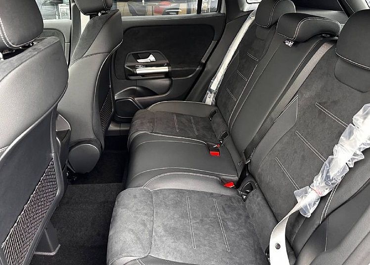 Zunanja slika - Mercedes-Benz GLA-Razred - GLA 180 AMG Line Edition - 6