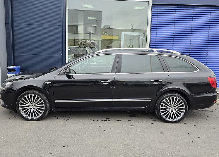 Zunanja slika - Škoda Superb - 2.0 TDI CR L K DSG 4X4 125  170 - 5