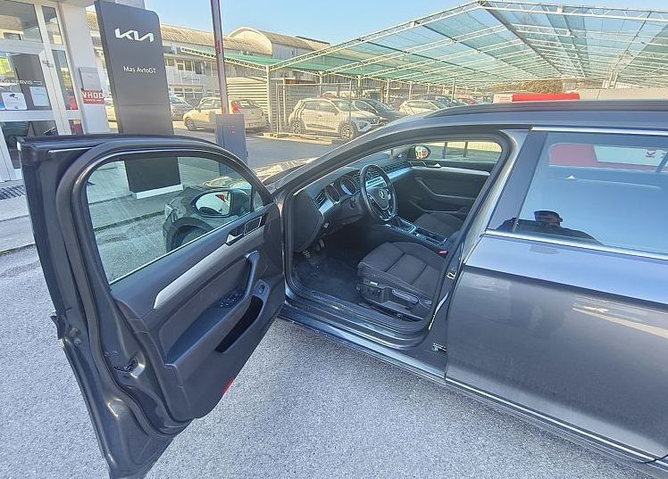Zunanja slika - VW Passat - 2.0 TDI BMT Highline 110kW - 8