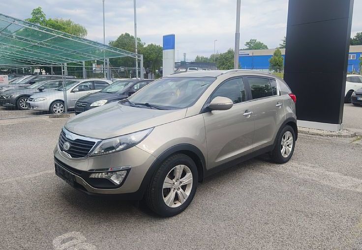 Zunanja slika - KIA Sportage - 2WD 1.7 CRDi Urban - 2