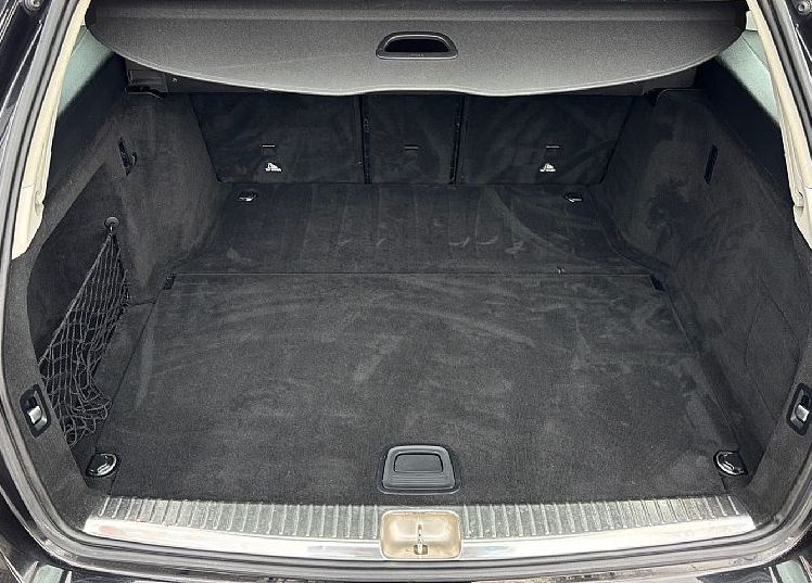 Zunanja slika - Mercedes-Benz C-Razred - C 180d - NAVI - PDC SPRED.+ZAD. - ELEK.SED. - 12