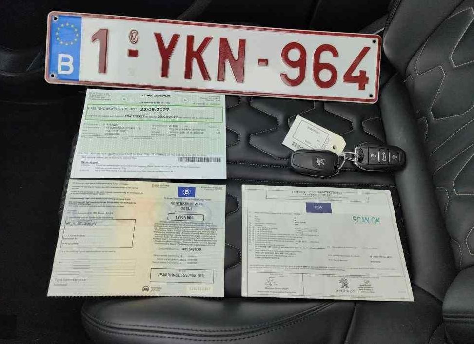 Zunanja slika - Peugeot 5008 - 1.2  96 KW.GT Line Avt..USNJE.NAVI.LED.KAMERA.ALU - 11