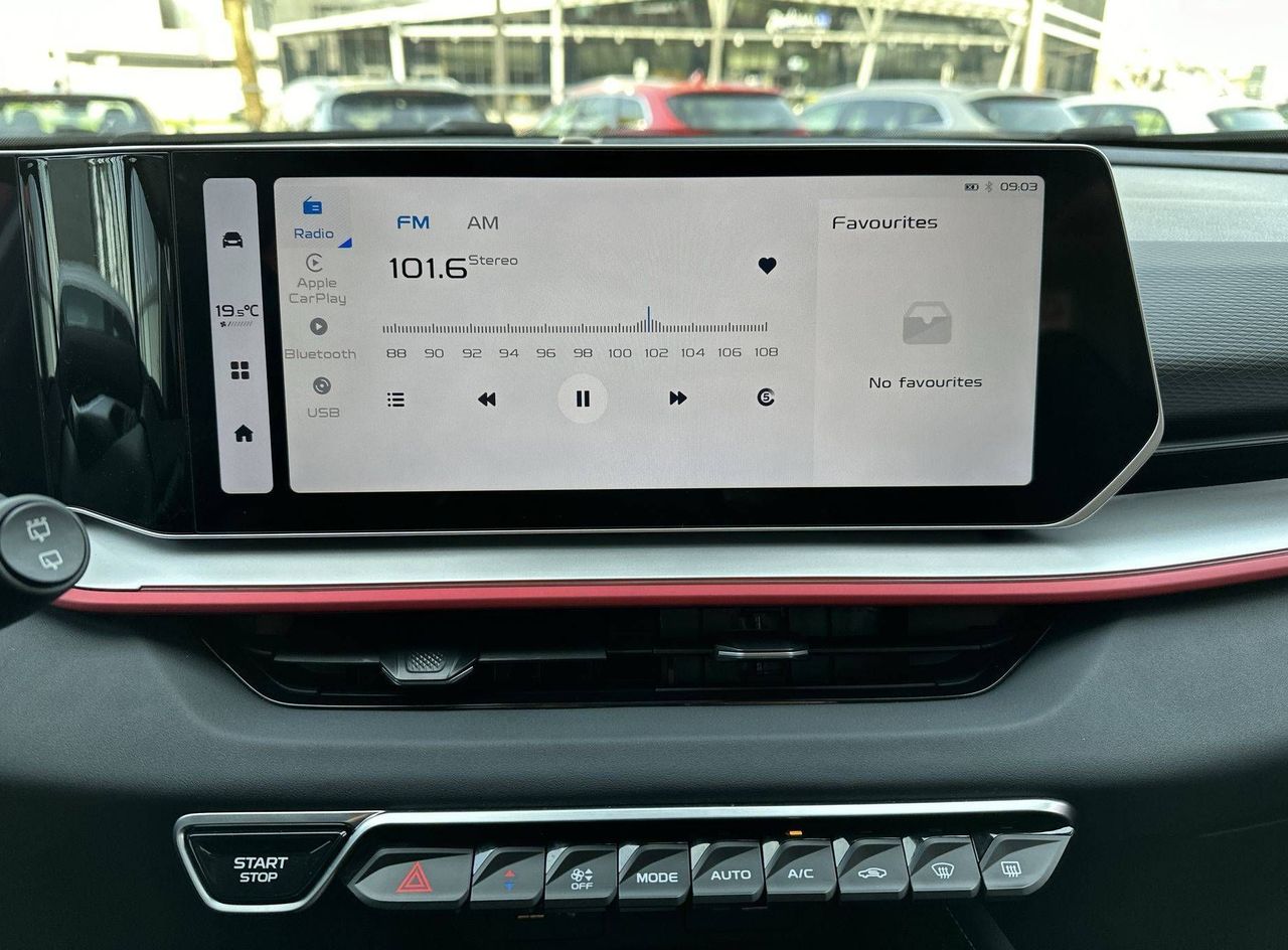 Zunanja slika - Geely Coolray - 1.5 TD GF 7DCT 2WD... - 16