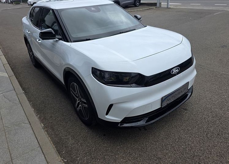 Zunanja slika - Ford Capri - 77 kWh 210 kW  286 KM  samodejni zadnji - 2