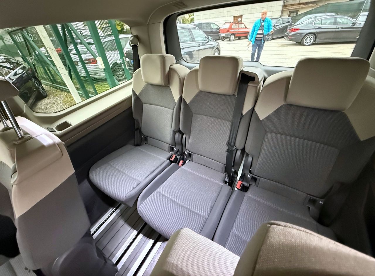 Zunanja slika - VW Multivan - T7 L2 2.0 TSI AUT. 1.LASTNIK IQ LED 7 SED. KAMERA - 20