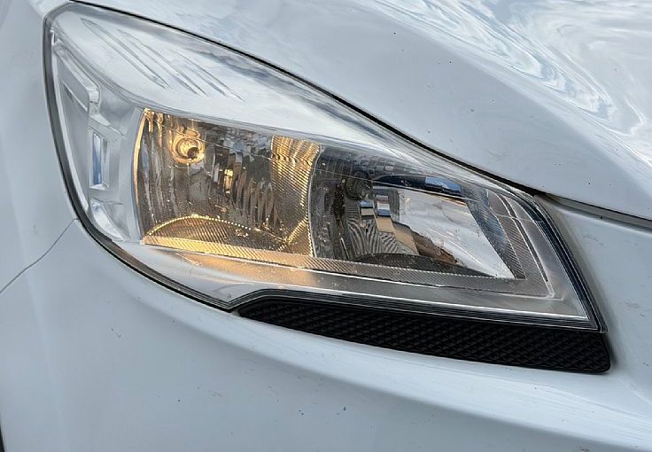 Zunanja slika - Ford Kuga - 4x2 2.0 TDCi - 17COL - SLOVENSKI - TEMP - PDC+KAM - 5