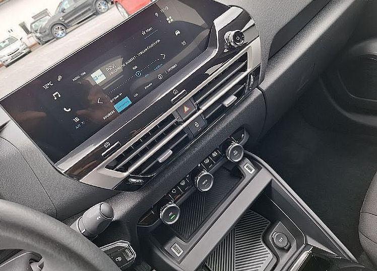 Zunanja slika - Citroën C4 - Električni 136KM - samo 62.000 km - PRIKAZAN DDV - 9