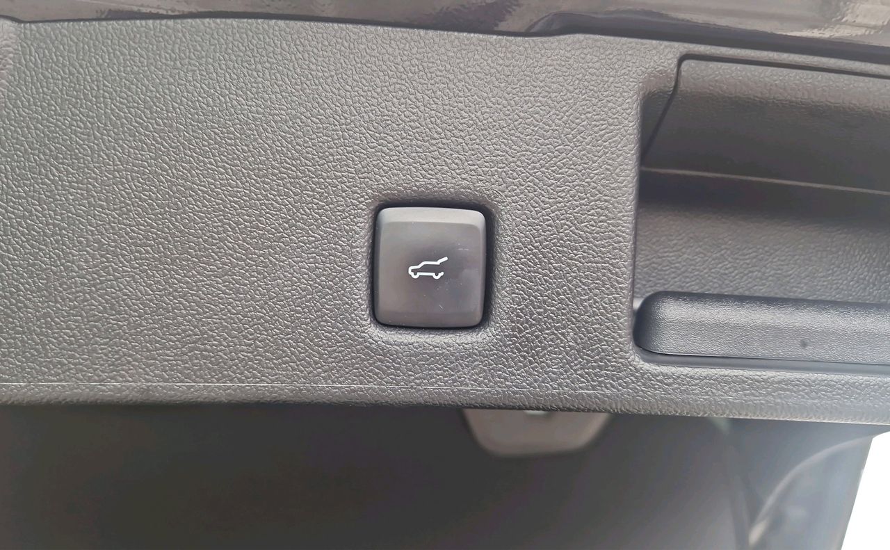 Zunanja slika - Ford Kuga - St-Line X 2.5Duratec Hybrid FHEV-SLO-LED-NAV-KEYLE - 11