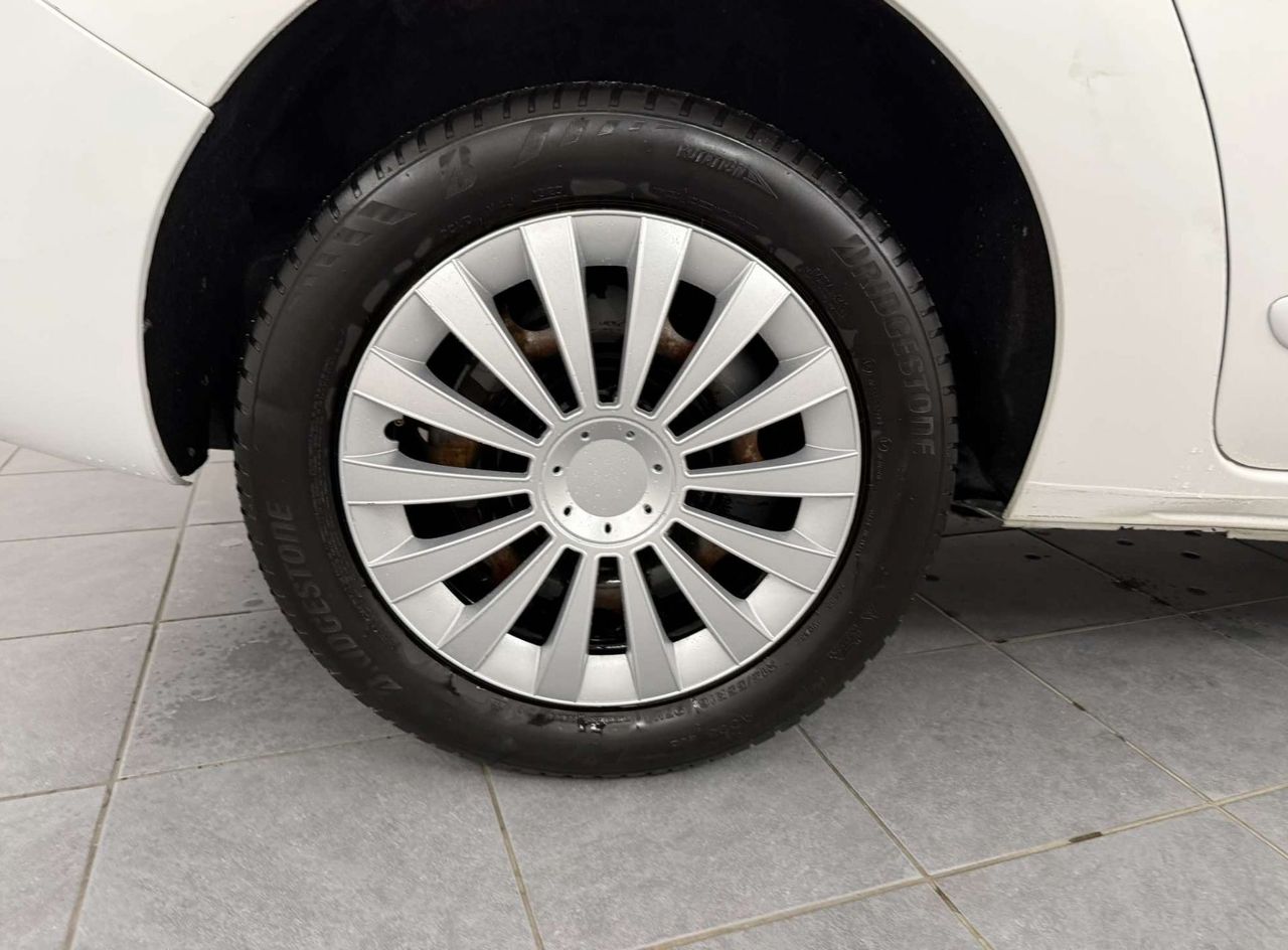 Zunanja slika - Peugeot 5008 - ACCESS 1.6 BlueHDi 120 Stop Start.PDC.TEMPOMAT. - 6