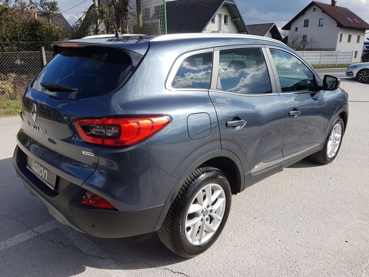 Zunanja slika - Renault Kadjar - 4x4 dCi 130 Energy - 8