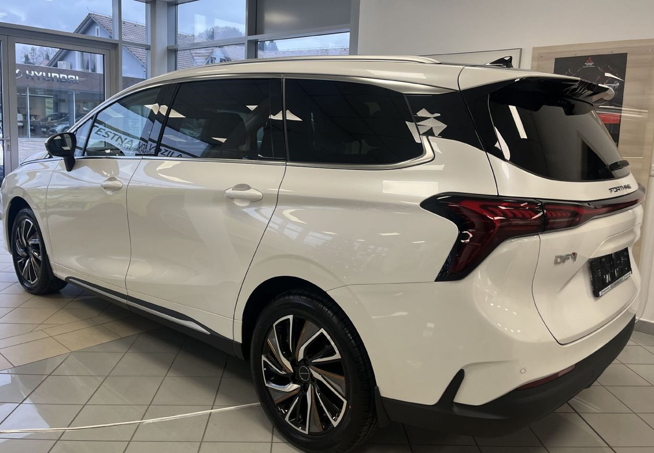 Zunanja slika - Forthing Forthing U Tour - U-Tour BENCINSKI 1.5 T. 174 KM . ADAS NOVO PRI NAS - 4