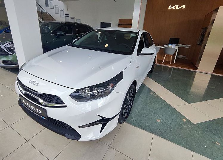 Zunanja slika - KIA Ceed - 1.0 T-GDi LX Champion+ ISG. M T 74 kW - 1