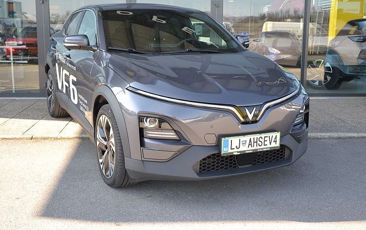 Zunanja slika - Vinfast VF6 - PLUS - 1