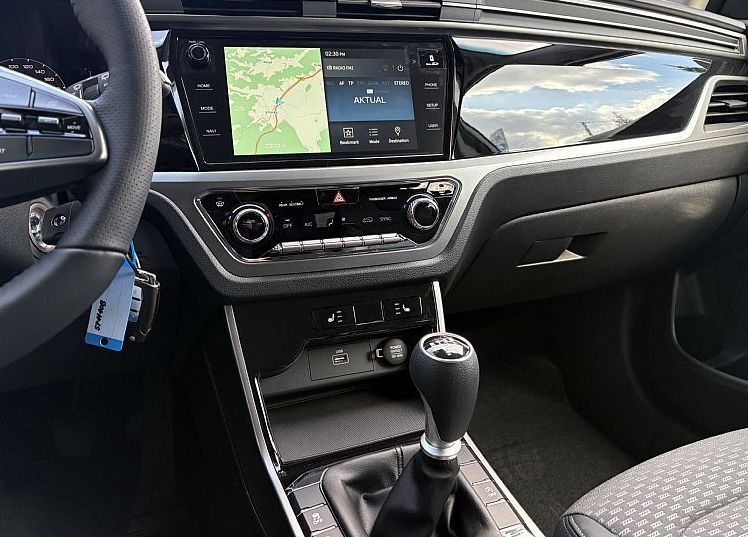 Zunanja slika - KG Mobility Korando - 1.5 T-GDI 110 kW Smart 4WD M T - 6