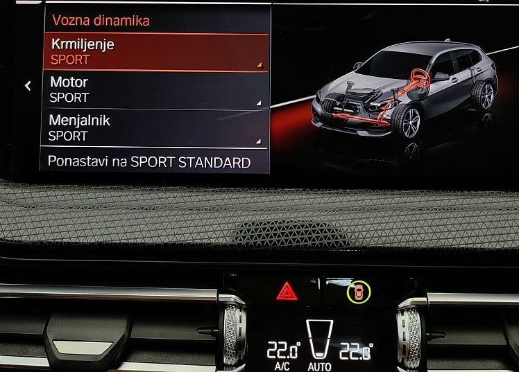 Zunanja slika - BMW Serija 1 - : 118i-AUT.-SPORTLINE-COCKPIT-FULLED-HEAD-UP-HARMAN- - 15