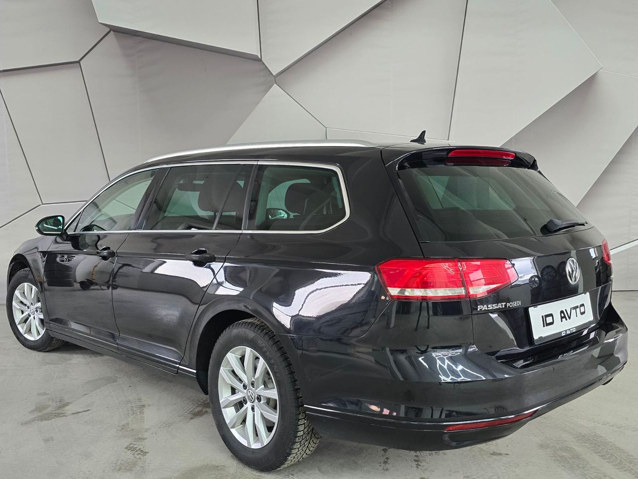 Zunanja slika - VW Passat - Variant 2,0 TDI BMT Connect DSG - 4