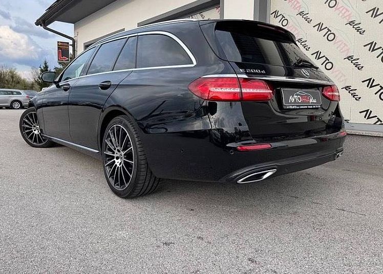 Zunanja slika - Mercedes-Benz E-Razred - E 200d Avantgarde Virtual Kamera Radar Modificiran - 7