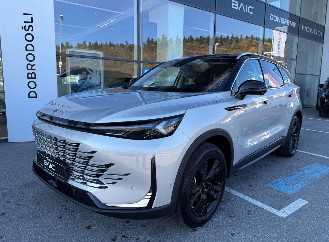 Zunanja slika - Baic X7 - 1.5T 7DCT ACC+KAMERA+LED+DAB - NA ZALOGI - 1