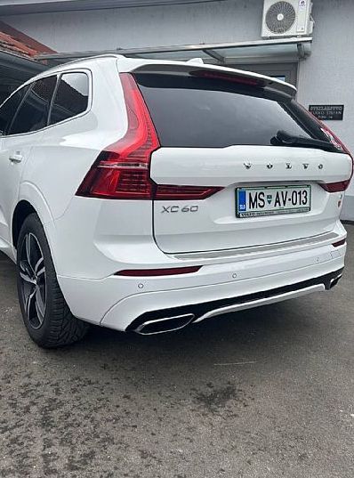 Zunanja slika - Volvo XC60 - D5 AWD R-Design - 5
