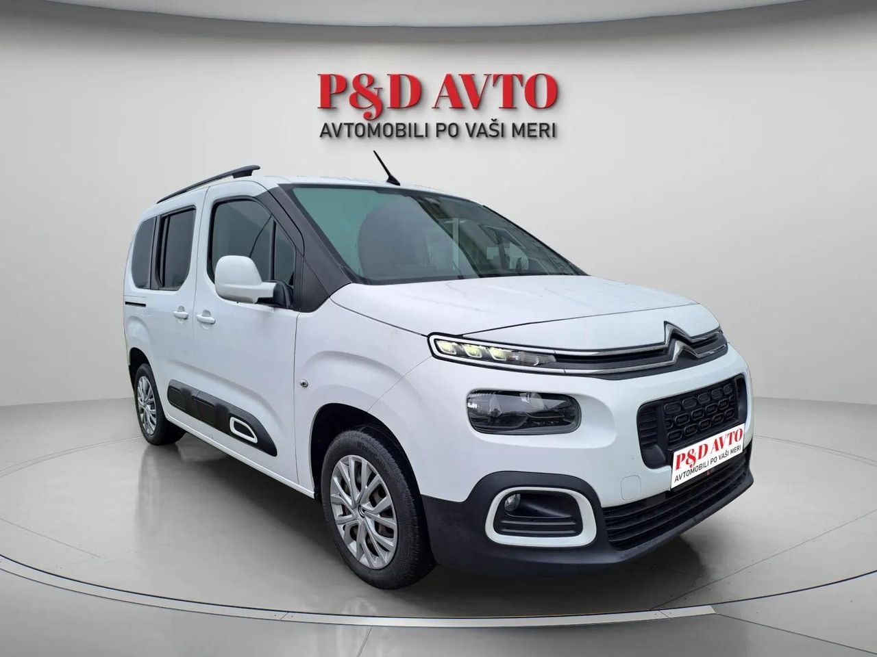 Zunanja slika - Citroën Berlingo - 1,5 BlueHDi 130 S&S Shine M - 5