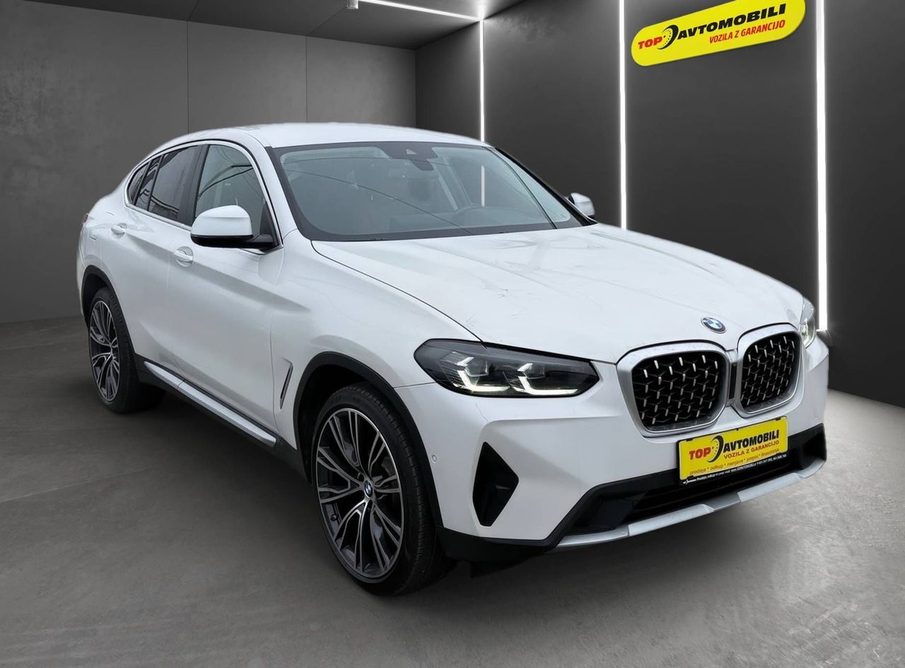 Zunanja slika - BMW X4 - serija : xDrive LCI MODEL •LED• USNJE• TOP • OBROKI• ... - 10