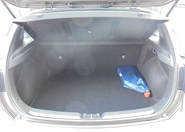 Zunanja slika - Hyundai i30 - 1.5 T-GDI 140 MHEV STYLE°1.LASTNIK°SLO° - 12