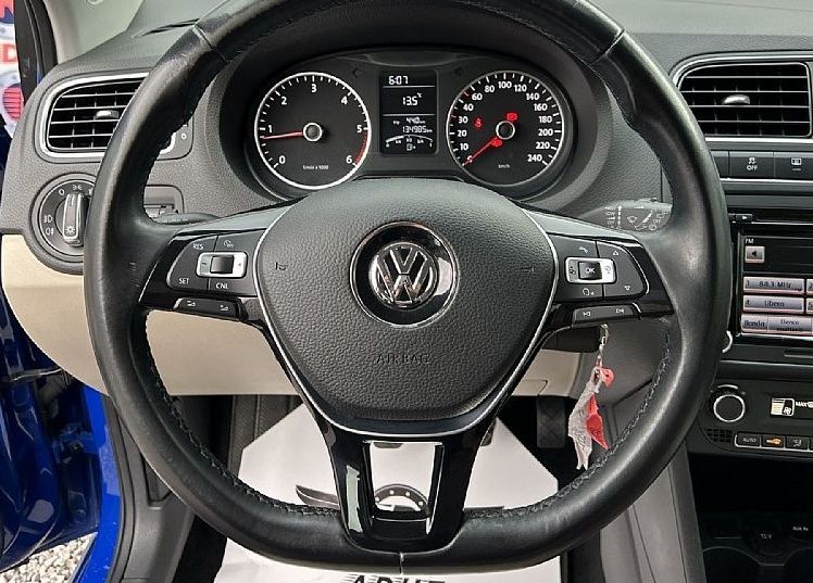 Zunanja slika - VW Polo - 1.6 TDI DPF Highline 66  90  PARK. NAVI. 1 LET.J.. - 11