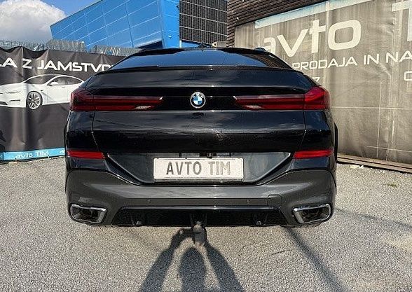 Zunanja slika - BMW serija X6: - xDrive40d Adapt. Zračno ACC Pano LASER NIGHTVISION - 6