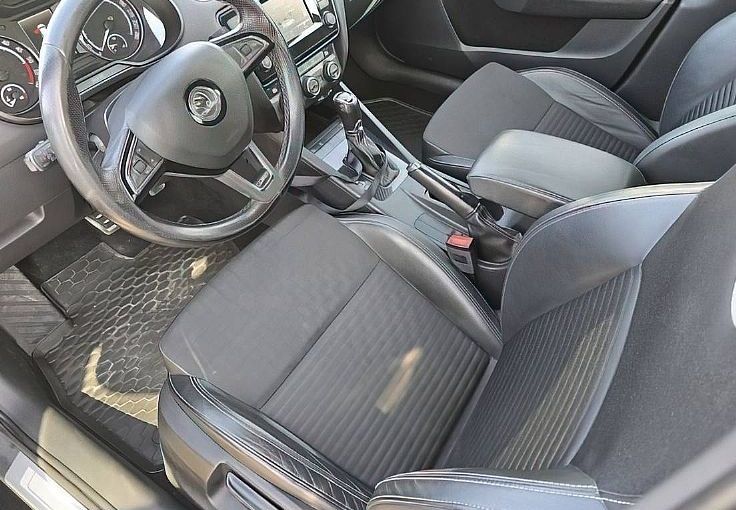 Zunanja slika - Škoda Octavia - 2.0 TDI RS DSG 135  184 TOOP OHRANJENOST - 10