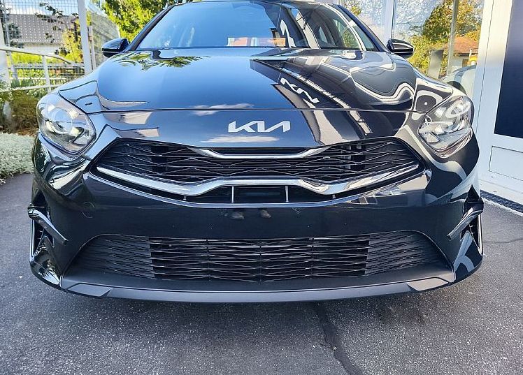 Zunanja slika - KIA Ceed - 1.0 T-GDi LX Champion+ ISG. M T 74 kW - 2