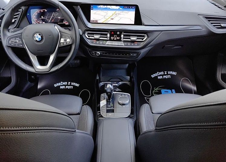 Zunanja slika - BMW Serija 1 - : 118i-AUT.-SPORTLINE-COCKPIT-FULLED-HEAD-UP-HARMAN- - 10