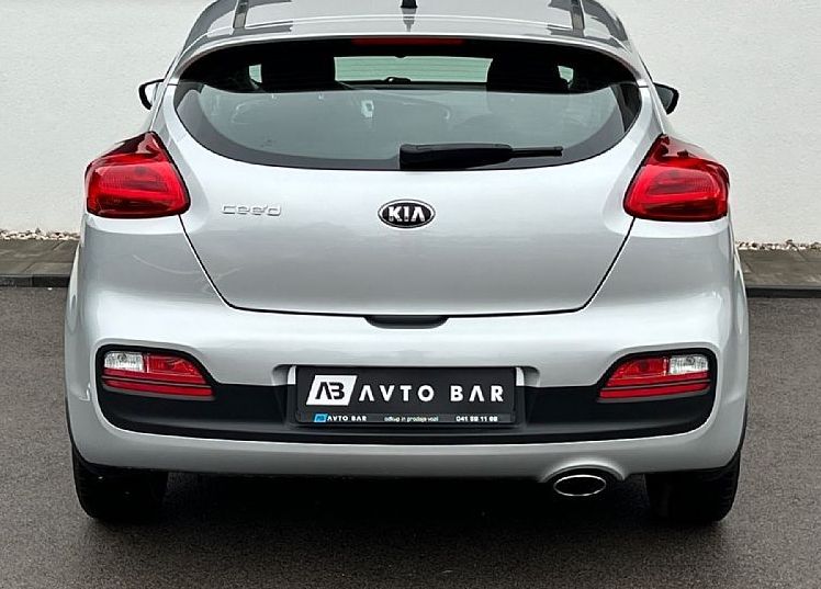 Zunanja slika - KIA Pro_Ceed - 1.4 CVVT+SLO+SAMO 97.888km+USB - 7