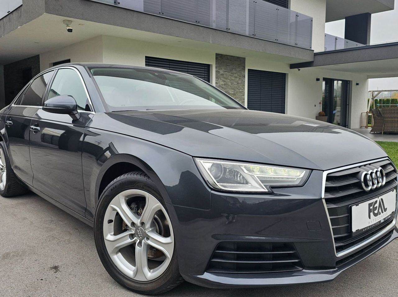 Zunanja slika - Audi A4 - 2.0 TDI-LIMUZINA-XENON-LED-NAVI-TEMPOMAT-PDC - 2