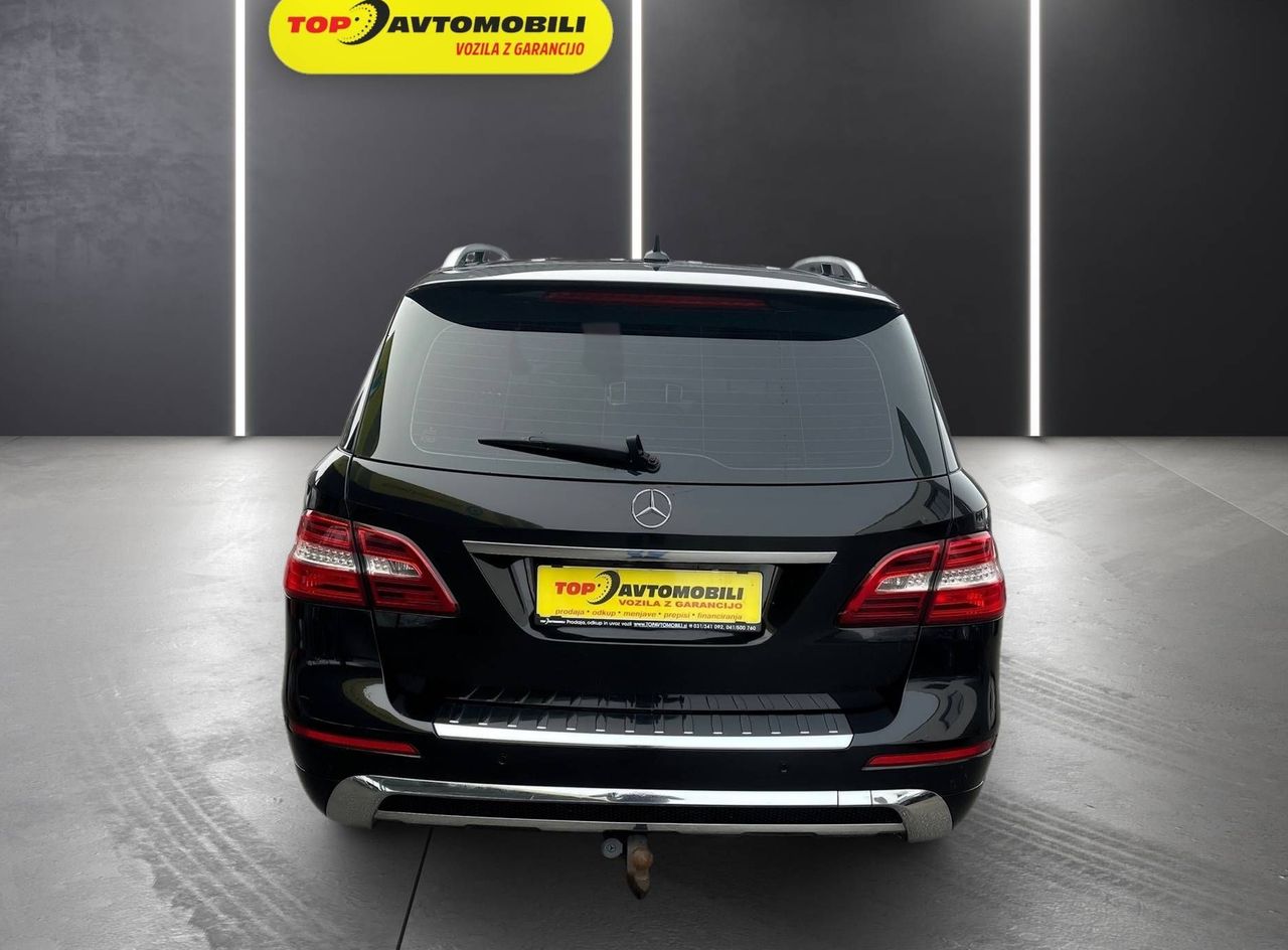 Zunanja slika - Mercedes-Benz ML-Razred - ML350 BlueTEC 4MATIC AMG LED NAVI TEMP KAM WEBAS - 7