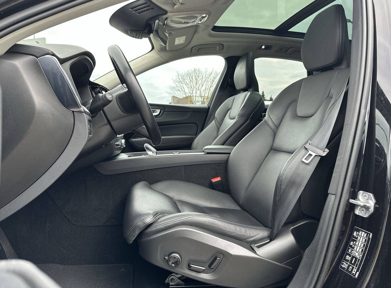 Zunanja slika - Volvo XC60 - B4D AWD AUT Momentum Pro - 10