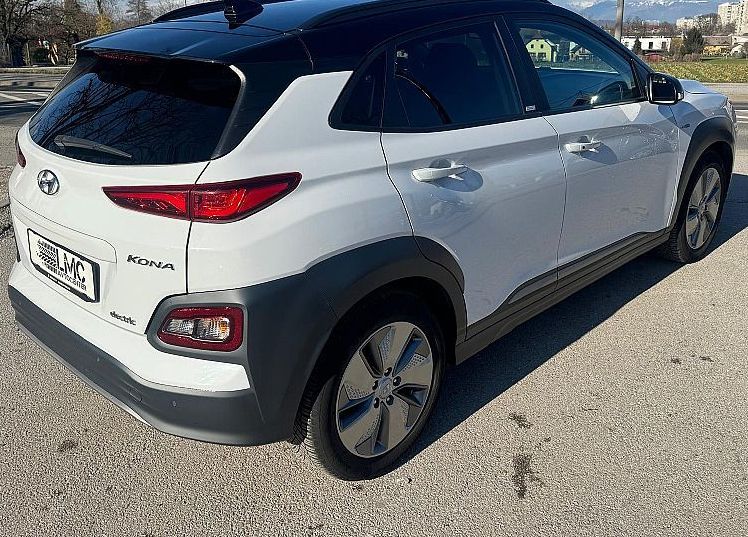 Zunanja slika - Hyundai Kona - 150 EV 204ks °AUTOMATIC° °NAVI° °FULL-LED° - 7