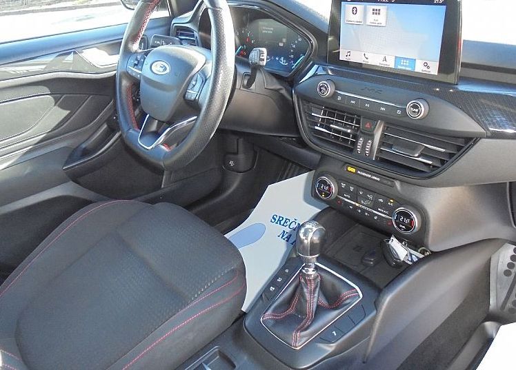 Zunanja slika - Ford Focus - 1.0 EcoBoost 92 kw ST-Line°°SLO poreklo°°1.LASTNIK - 9