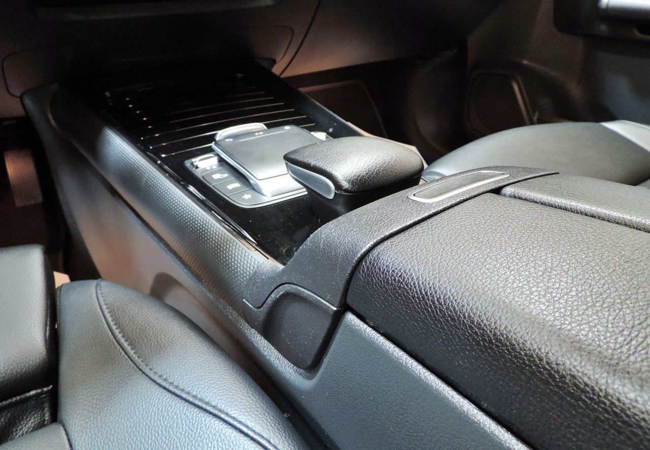 Zunanja slika - Mercedes-Benz GLB-Razred - GLB 200 d  Avt. LED-KAMERA-USNJE - 18