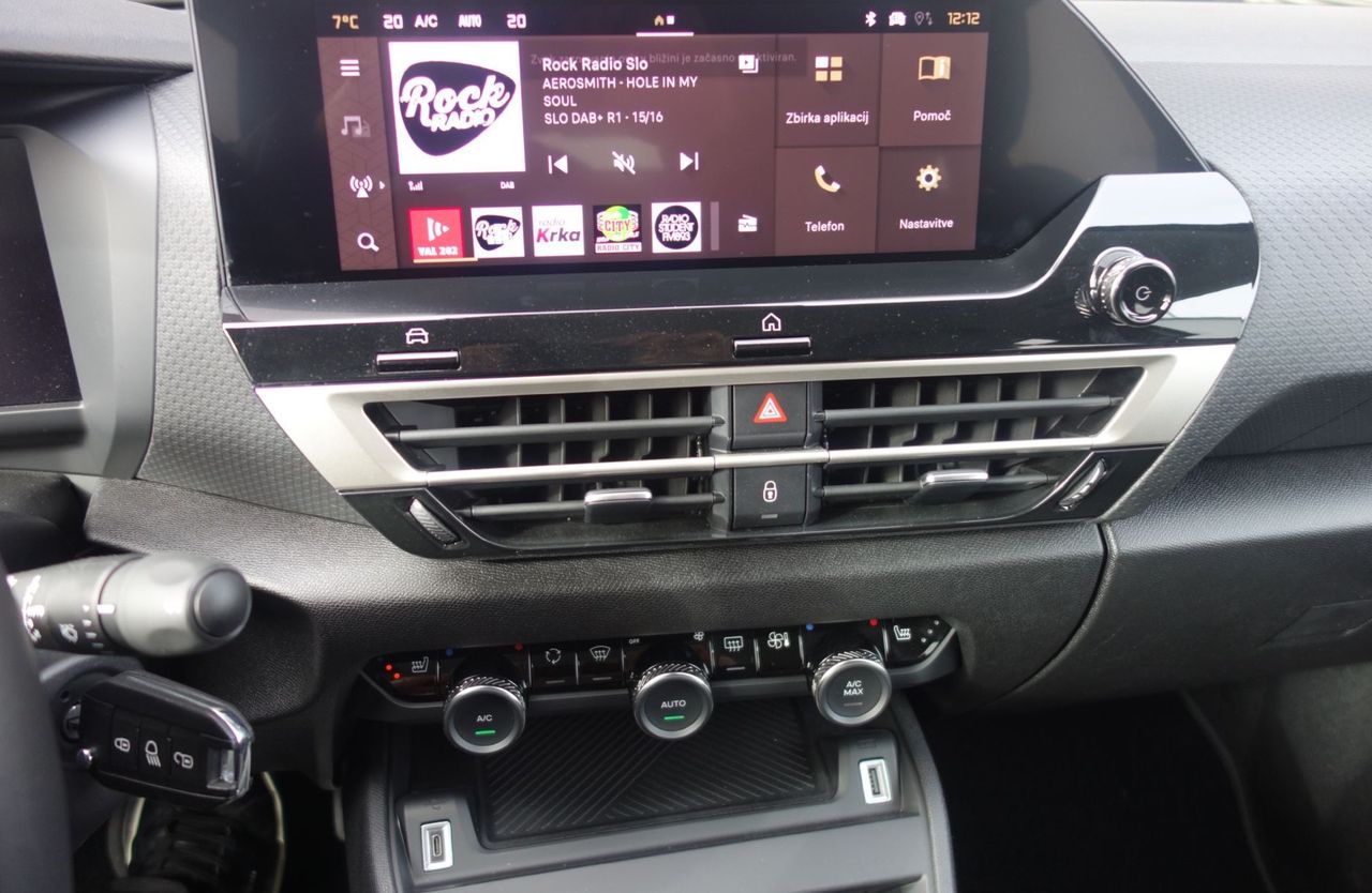 Zunanja slika - Citroën C4 - Hybrid136 S S eDCT6 PLUS - 8