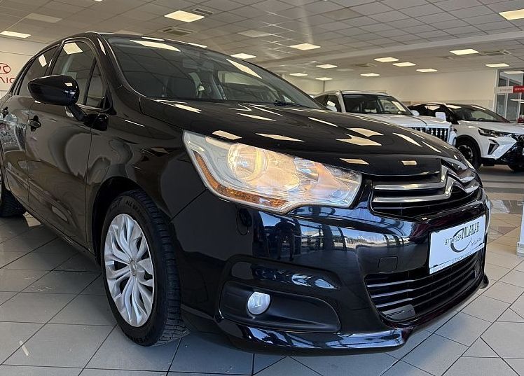 Zunanja slika - Citroën C4 - Seduction VTi 95 BVM -HITRI KREDIT- - 1