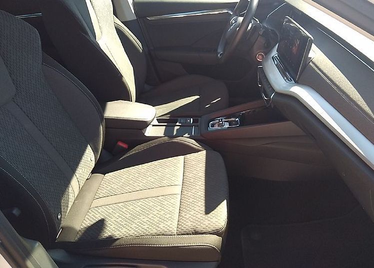 Zunanja slika - Škoda Octavia - 2.0 TDI Style DSG 110 kW-MATRIX LED -43- - 6