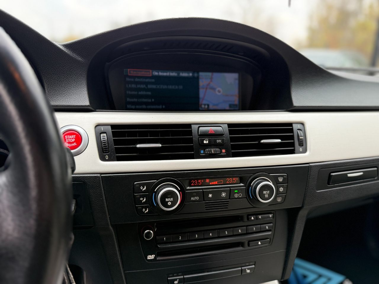 Zunanja slika - BMW Serija 1 - 320d | Usnje | Navi | TOP OHRANJEN - 14