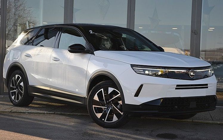 Zunanja slika - Opel Grandland - 1.2 MHEV 100KW TURBO GS DCT - 1