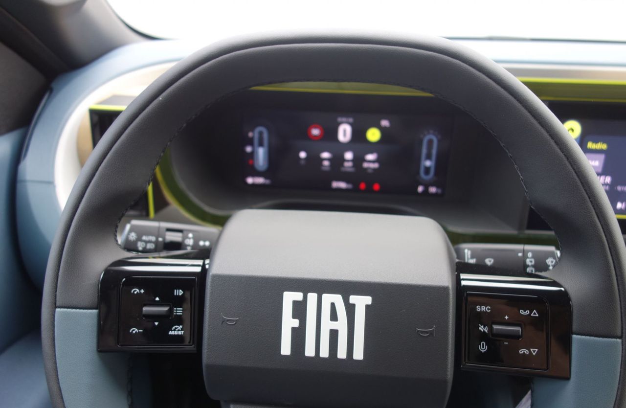 Zunanja slika - Fiat Grande Panda - 1.2 110 e-Hybrid  AT La prima - 10