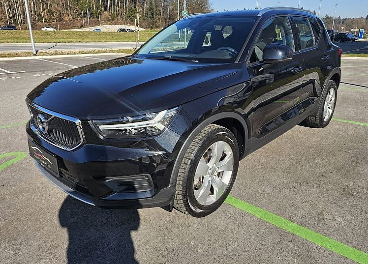 Zunanja slika - Volvo XC40 - B4P 4x4 AUT Momen-Pro|FULED|ALU|RADAR|NAViI|PDC| - 1